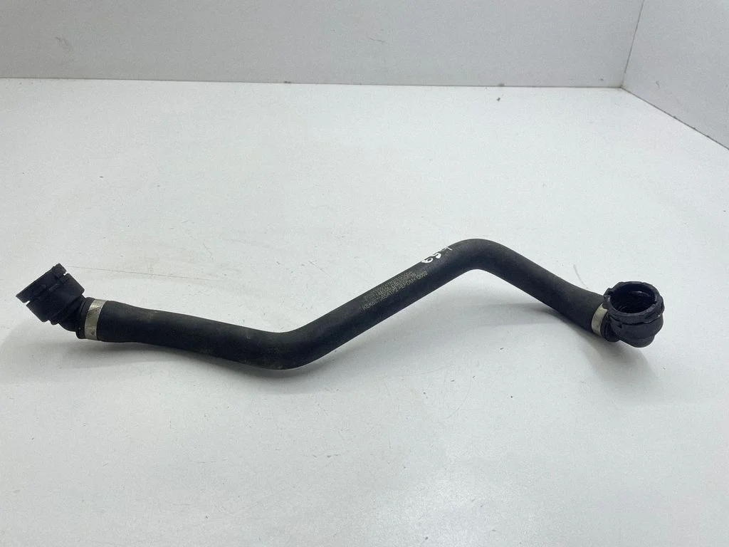 Engine coolant pipe/hose A2135014782