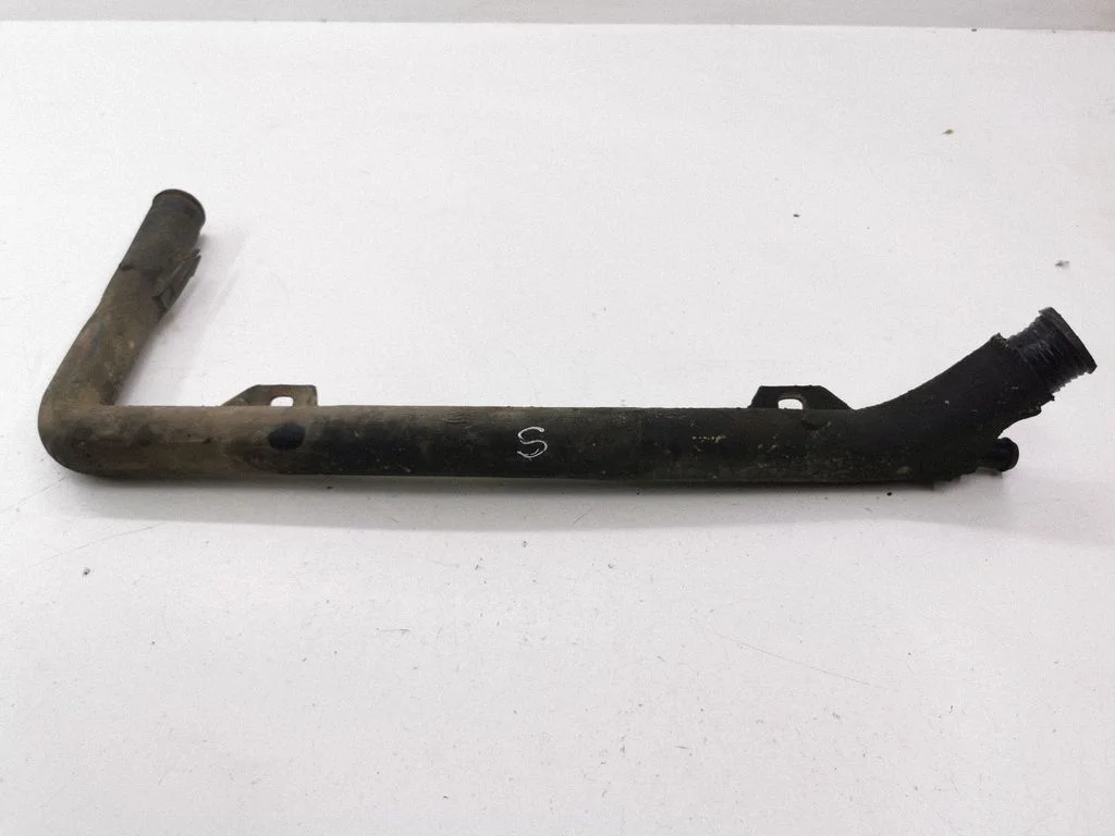 Engine coolant pipe/hose 86GB8A504BA