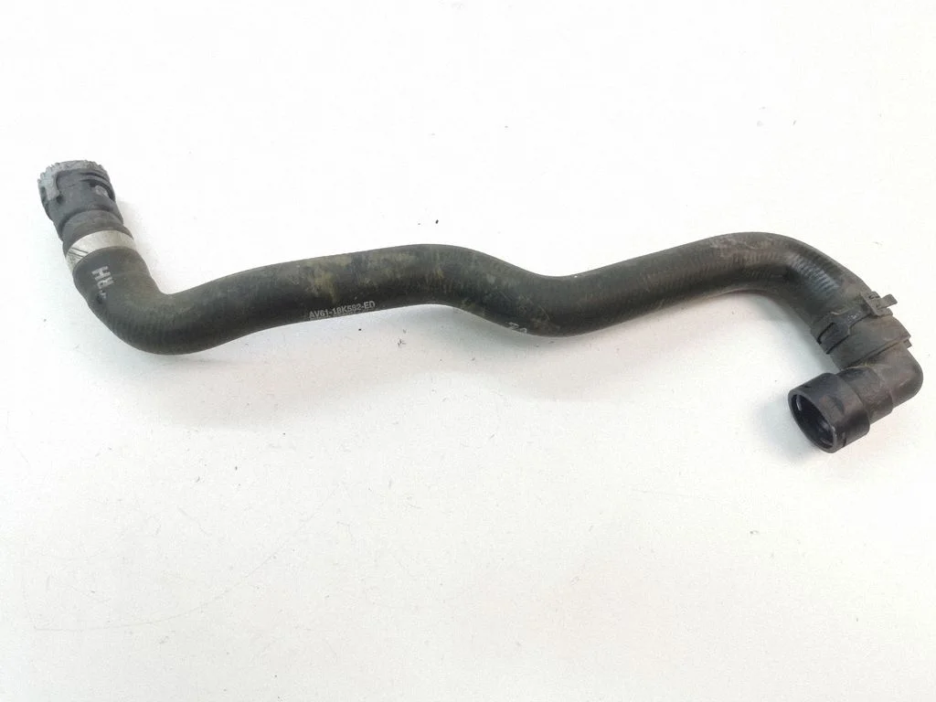 Engine coolant pipe/hose AV6118K582