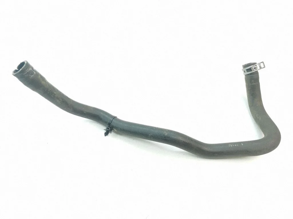 Engine coolant pipe/hose F1F18274GC