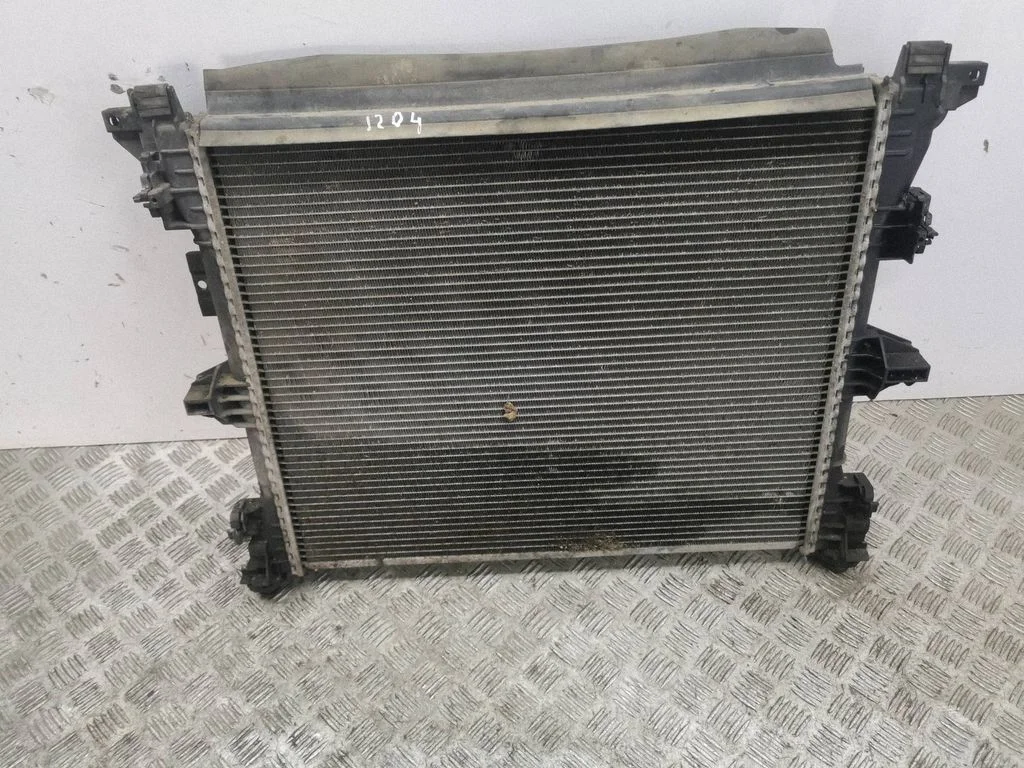 Coolant radiator