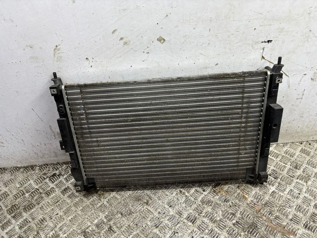 Coolant radiator