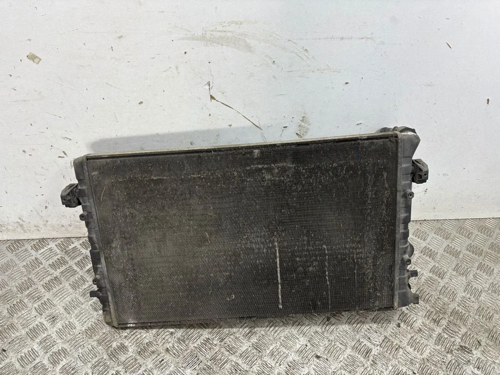Coolant radiator 1JO121233Q