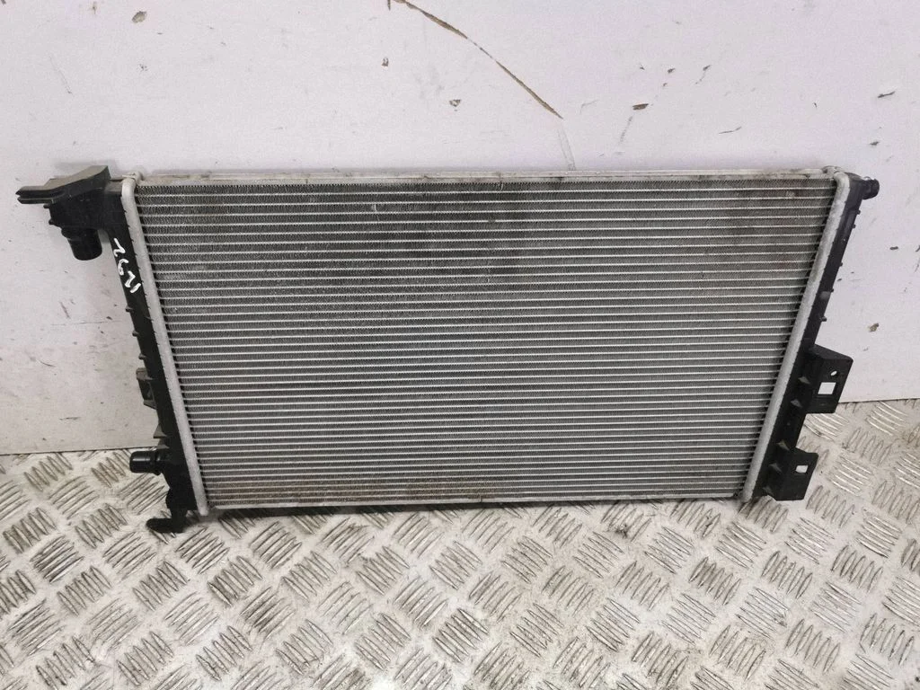 Coolant radiator 21410F230A