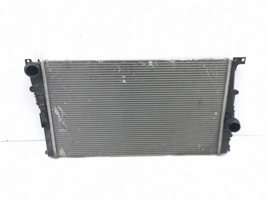 Jahutusvedeliku radiaator 7600520