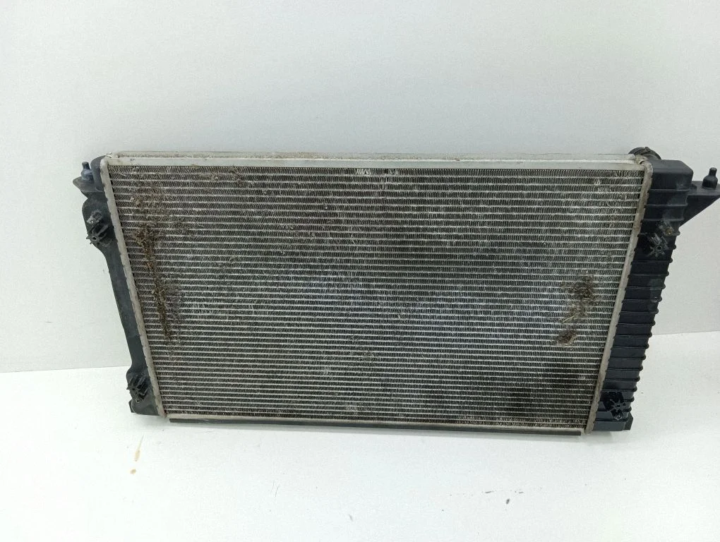 Coolant radiator