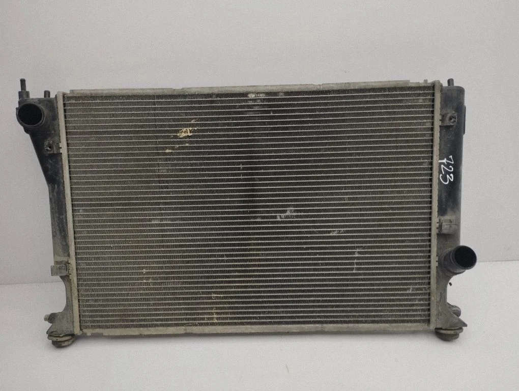 Coolant radiator