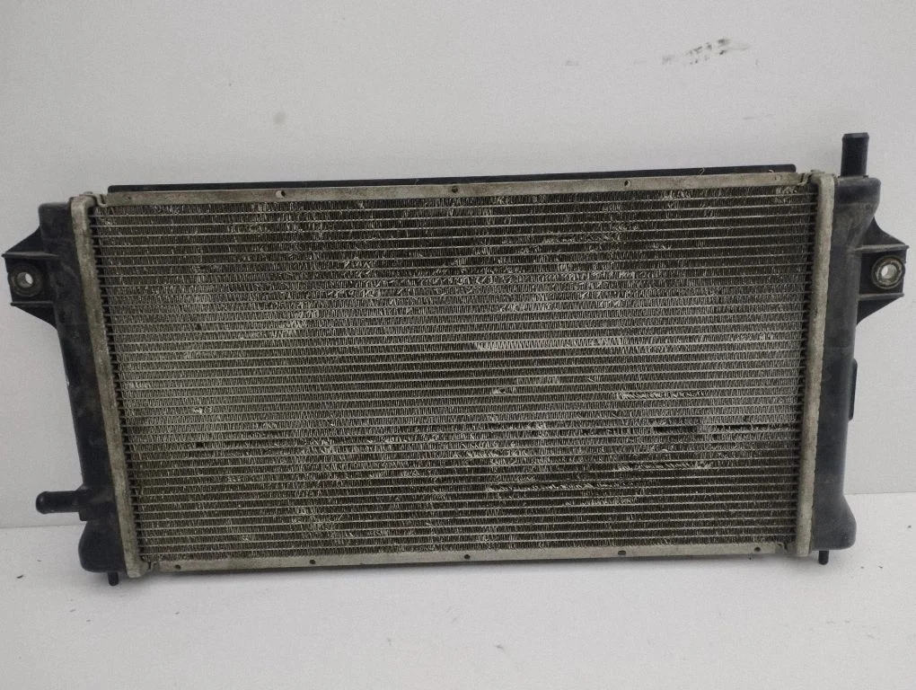 Coolant radiator