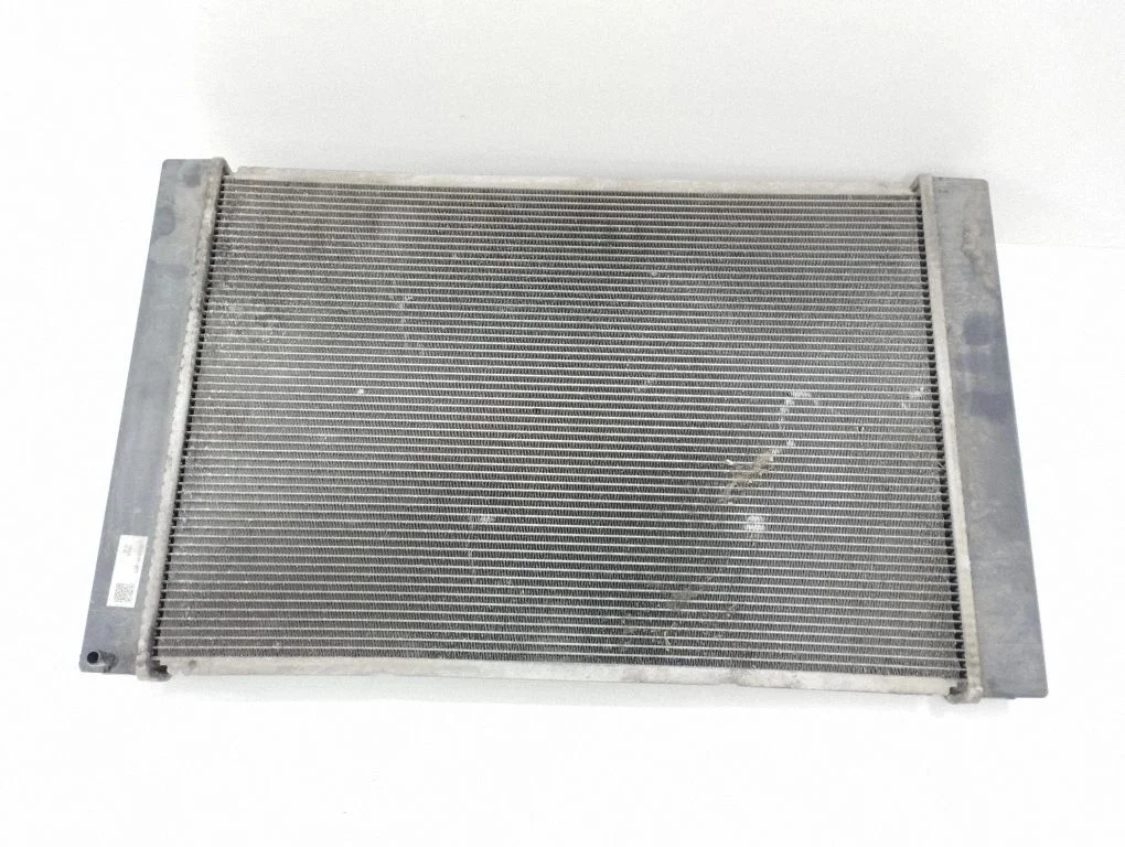 Jahutusvedeliku radiaator – Toyota Auris E180 (2012-2018)