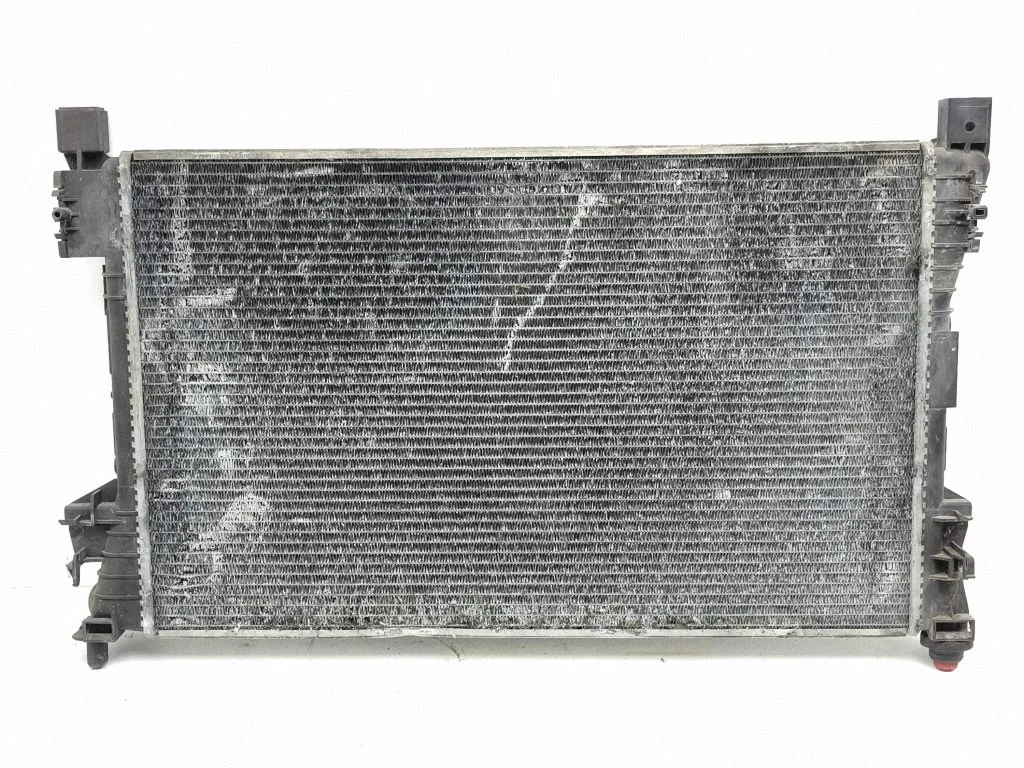Dzesēšanas šķidruma radiators A2035001103