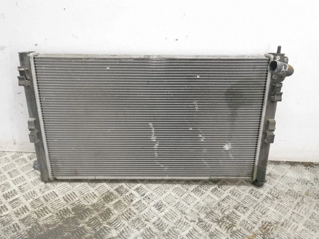 Dzesēšanas šķidruma radiators