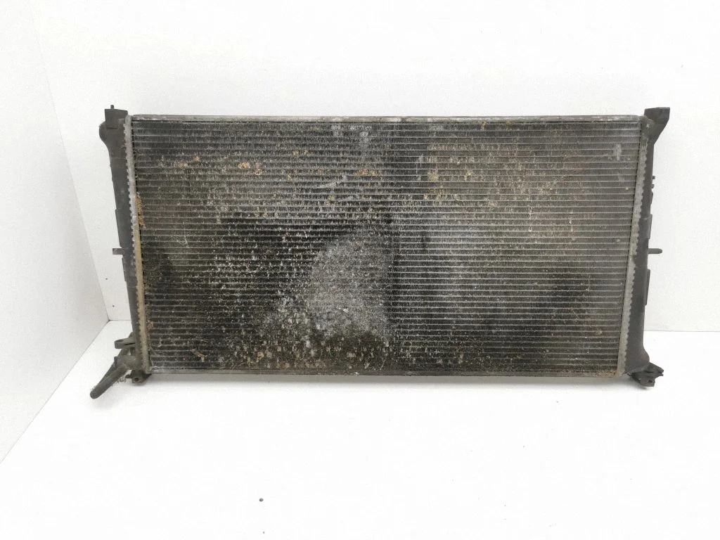 Coolant radiator