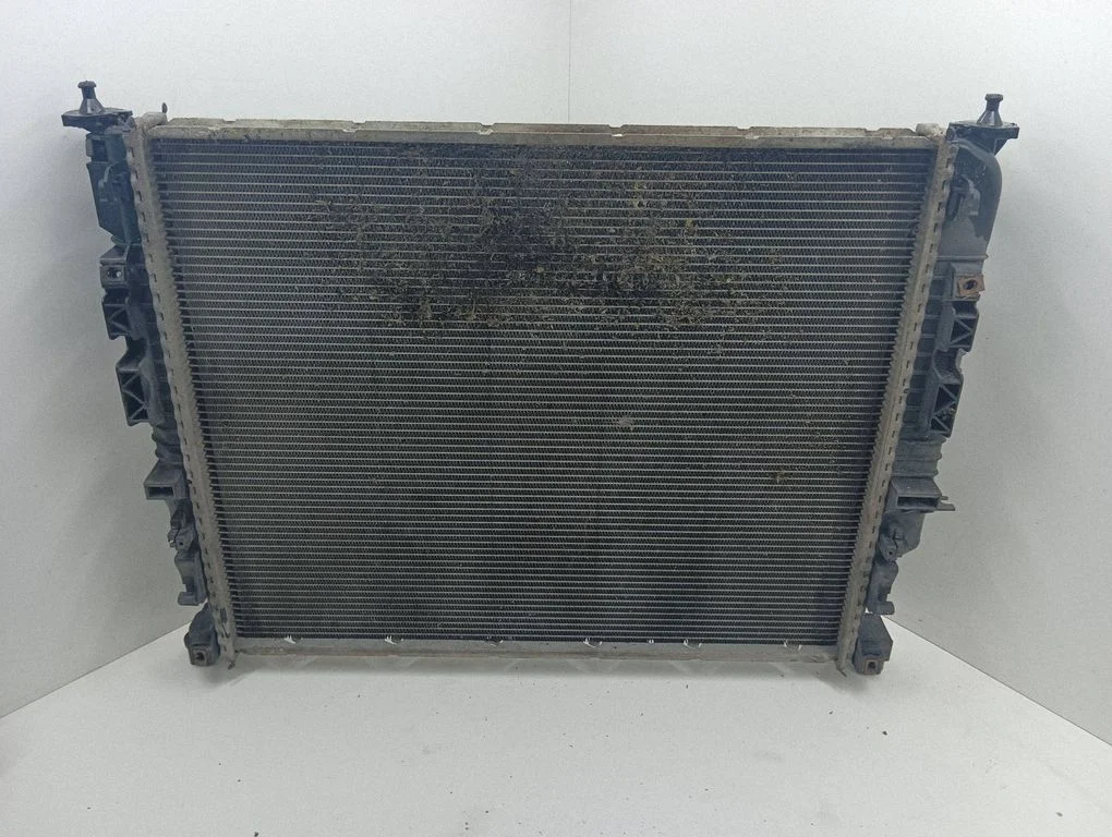 Dzesēšanas šķidruma radiators A2515000003