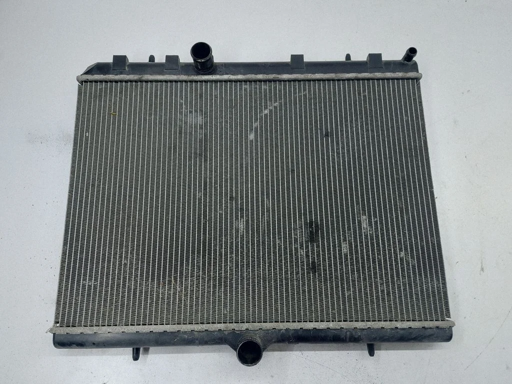 Coolant radiator