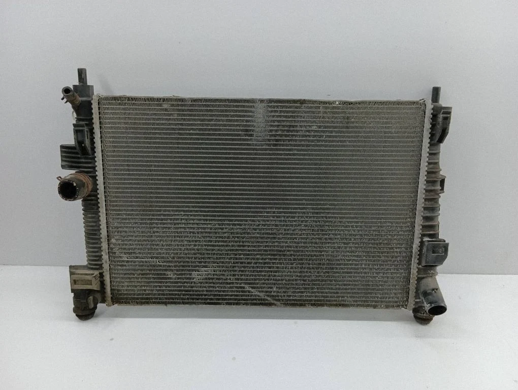 Coolant radiator 8V618005CA