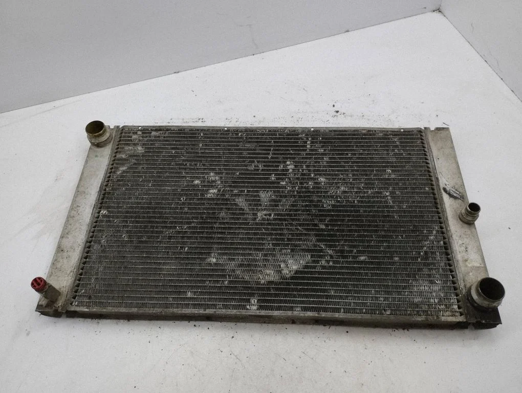 Coolant radiator
