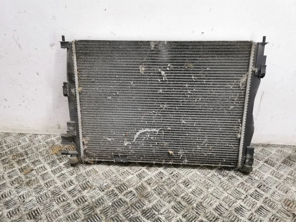 Coolant radiator – Nissan Qashqai+2 (2008-2010)