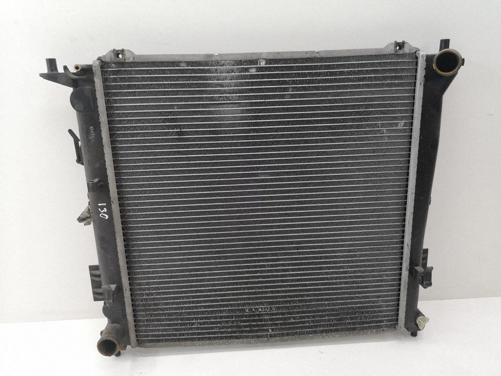 Jahutusvedeliku radiaator – Hyundai i30 (2007-2012)