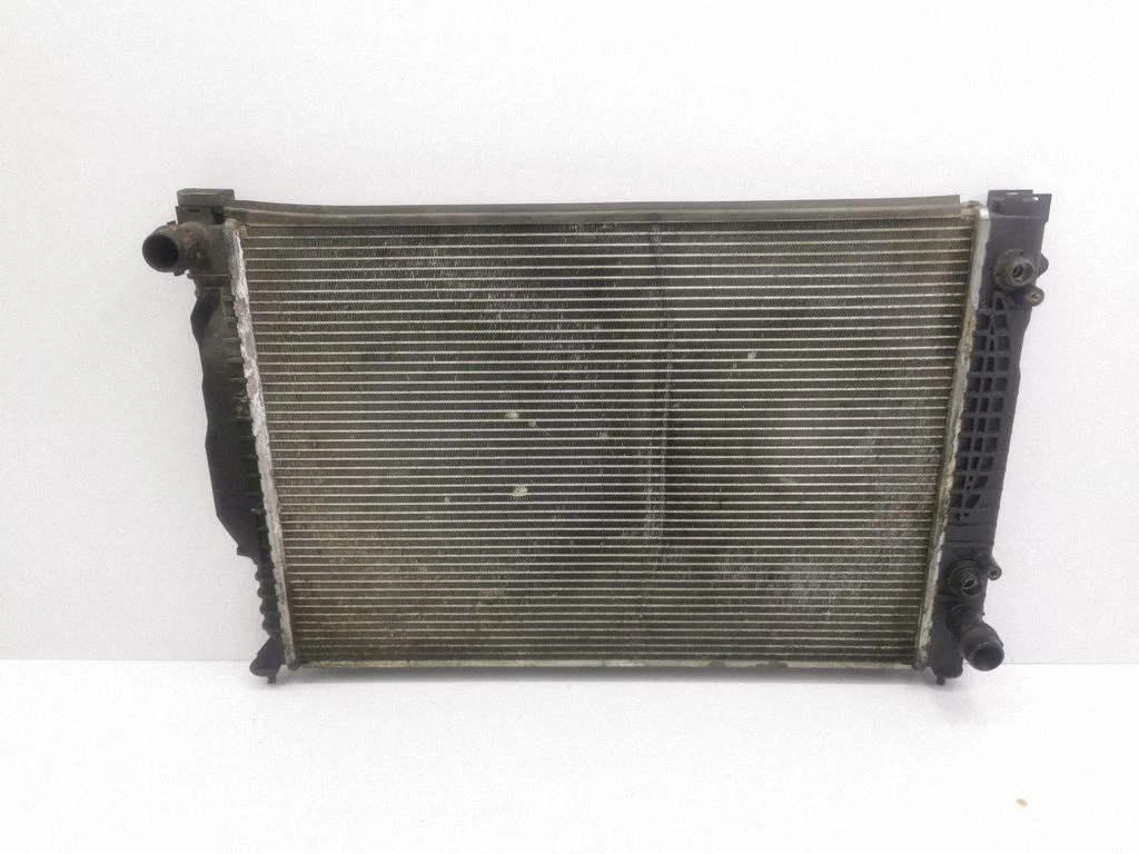 Coolant radiator