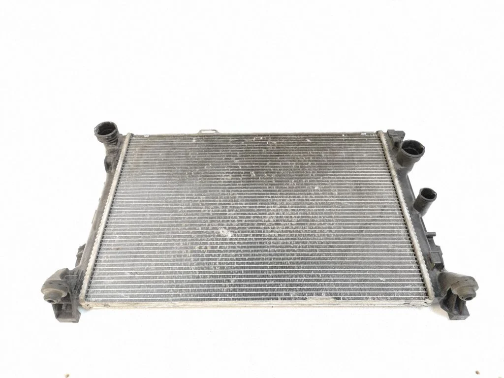 Dzesēšanas šķidruma radiators A2045000303