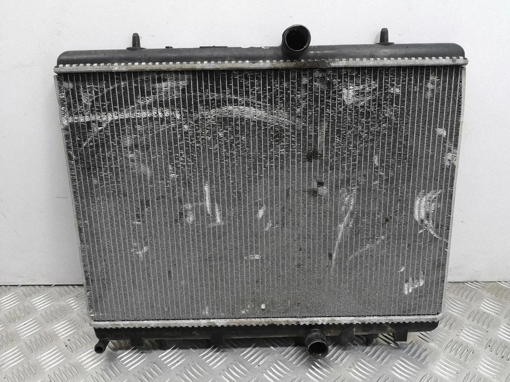 Coolant radiator