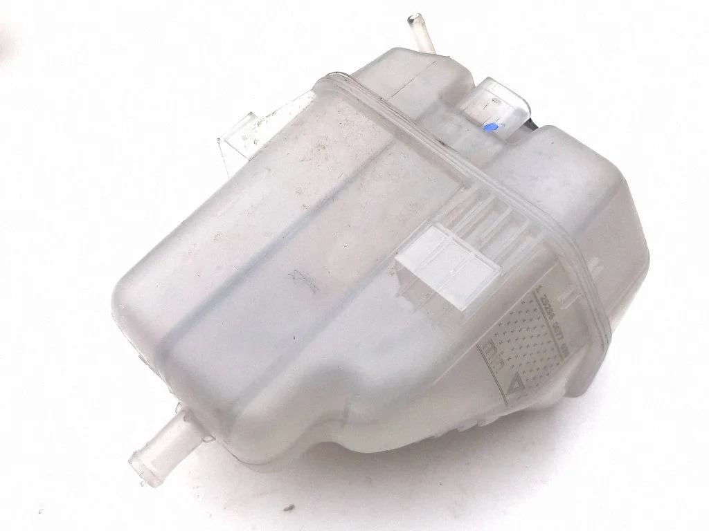 Coolant expansion tank/reservoir 8R3121405