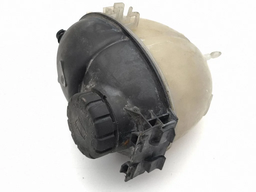 Coolant expansion tank/reservoir A2045000649