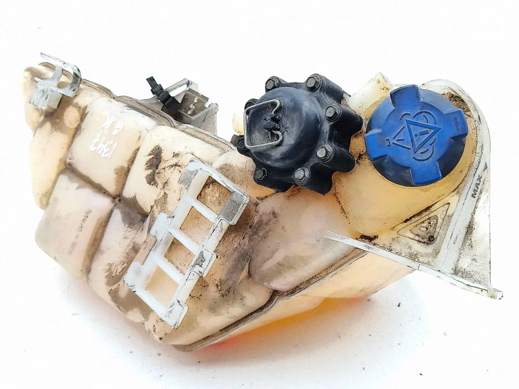 Coolant expansion tank/reservoir 99610605704