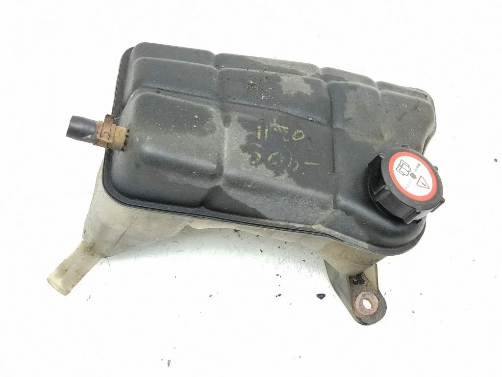 Jahutusvedeliku paisupaak 1S718K218