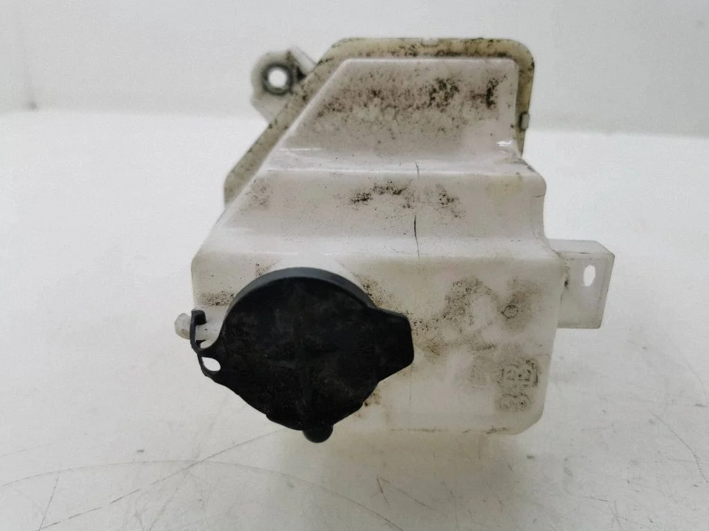 Coolant expansion tank/reservoir
