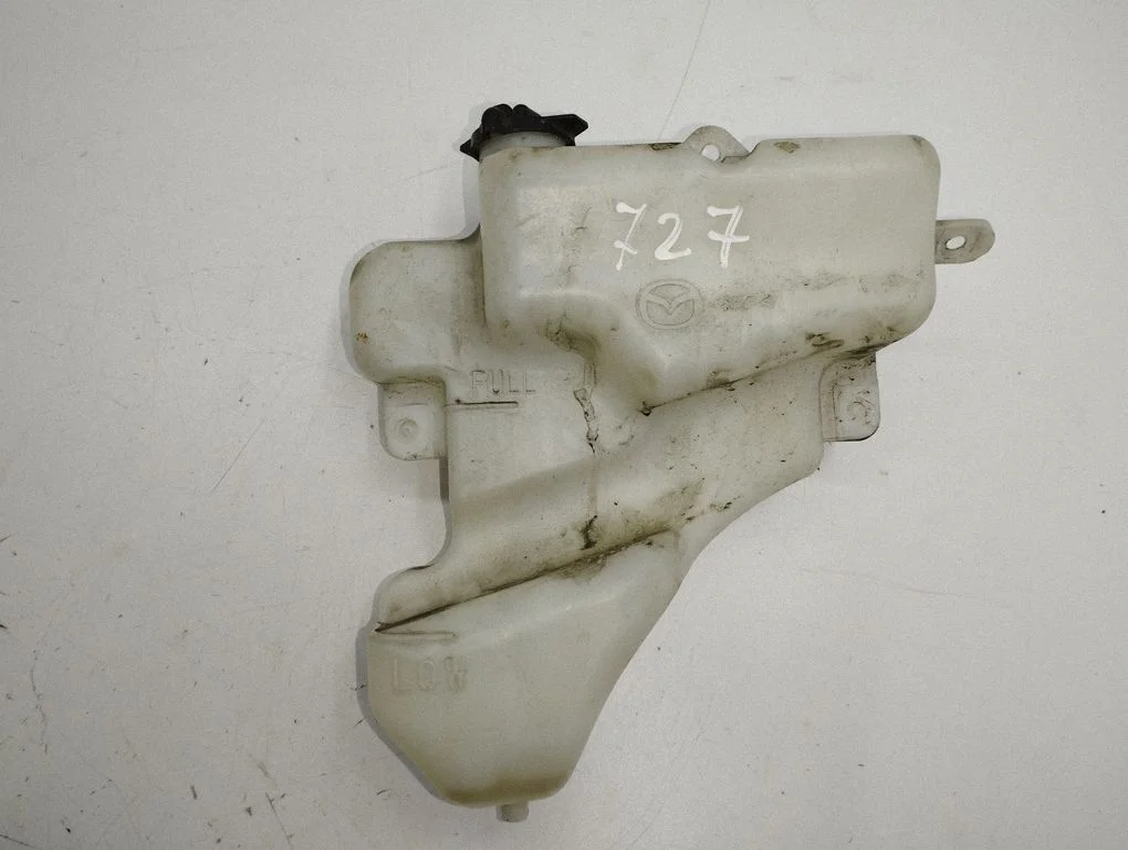 Coolant expansion tank/reservoir