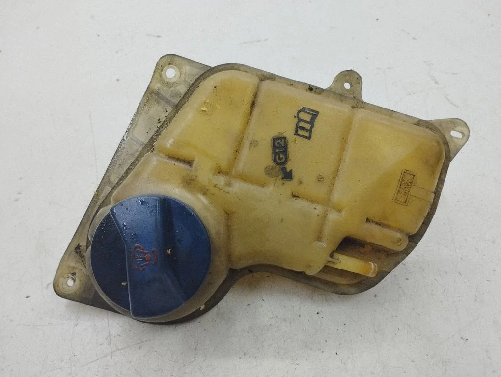 Coolant expansion tank/reservoir 8D0121403L