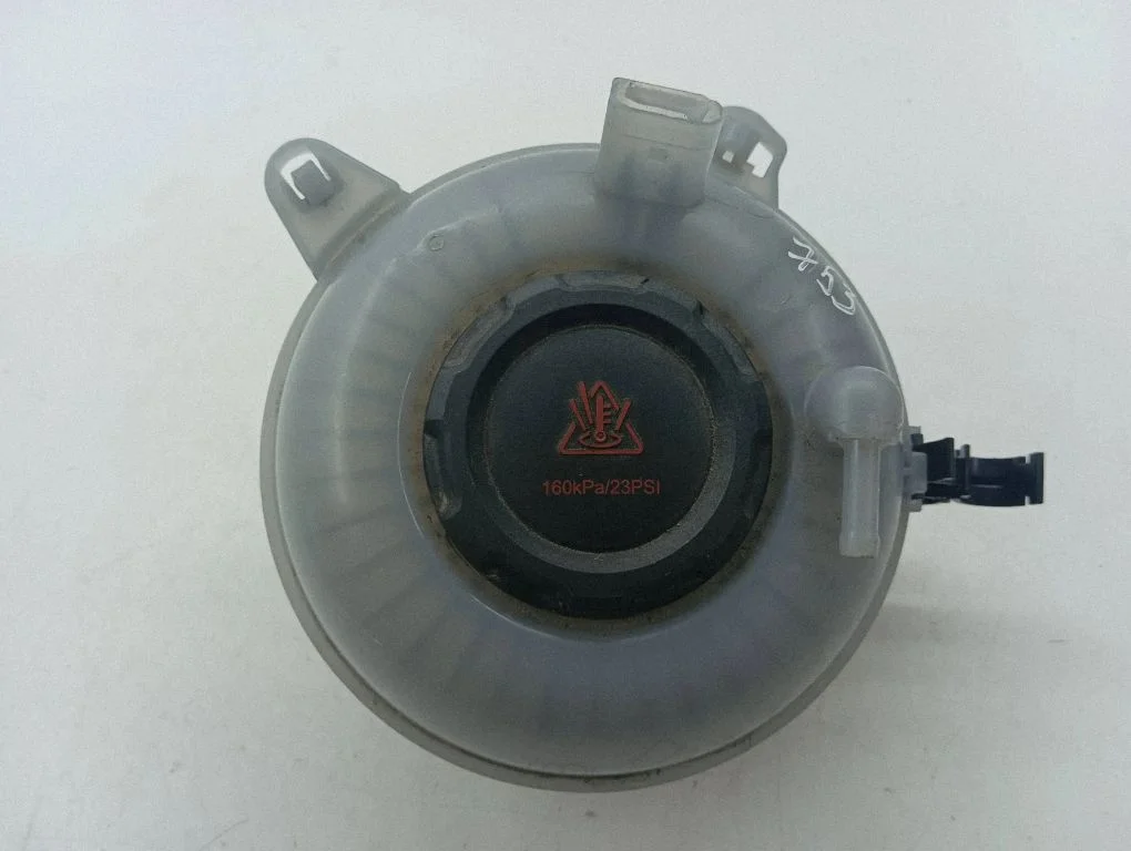 Coolant expansion tank/reservoir 5Q0121407AA