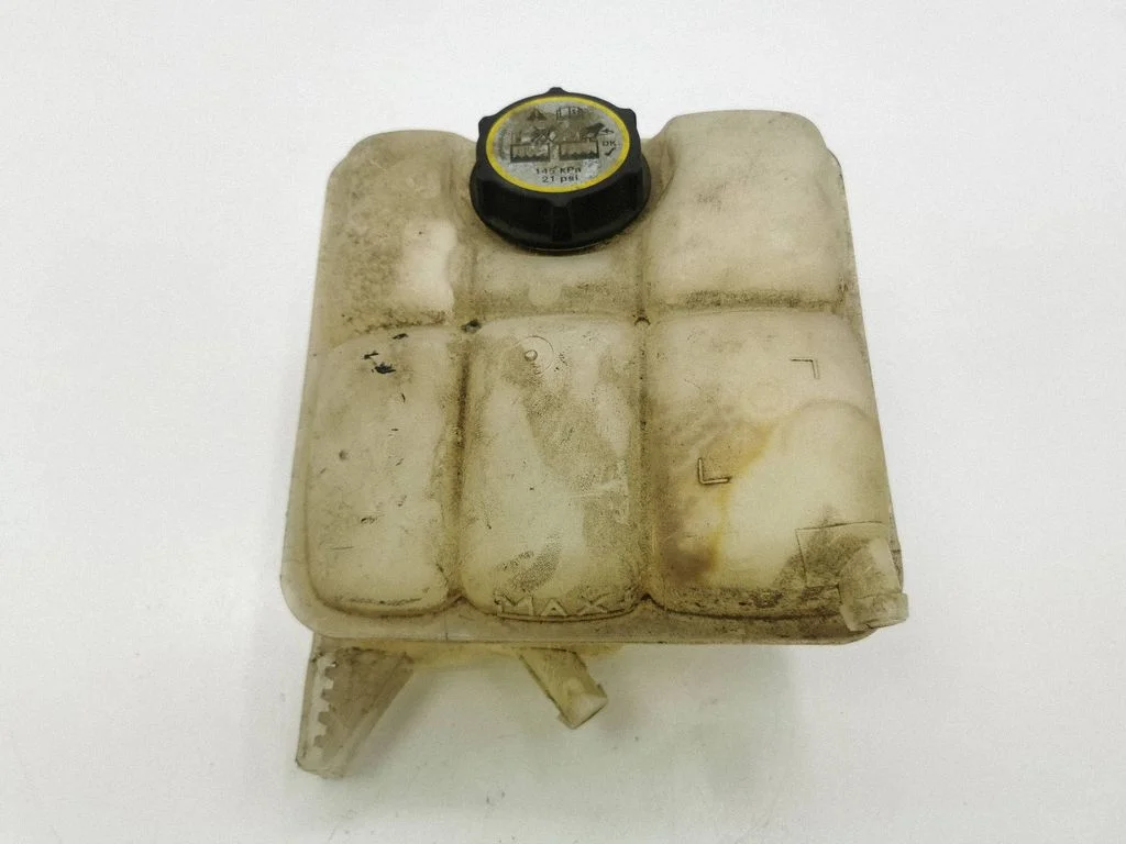 Coolant expansion tank/reservoir 8V618K218AE