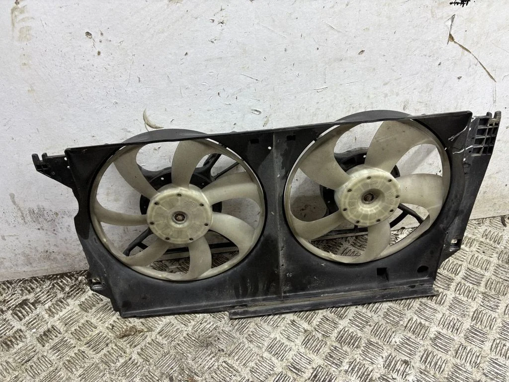 Electric radiator cooling fan