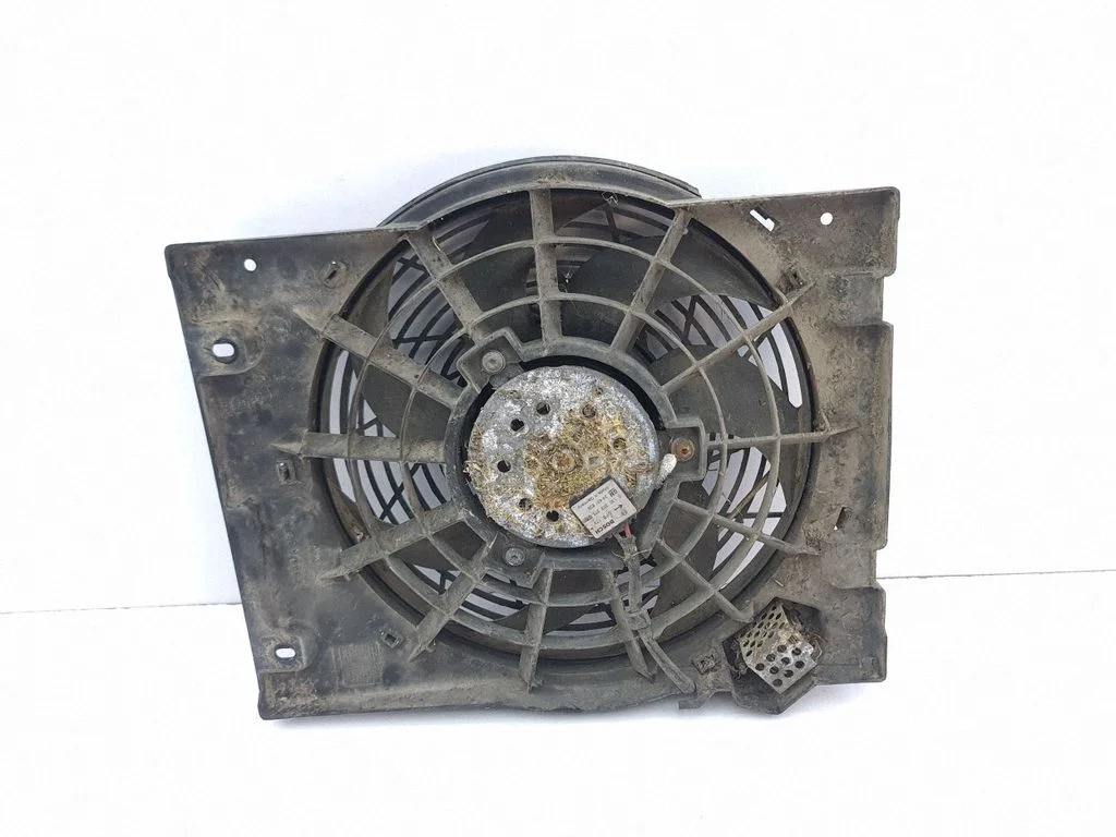 Elektriline radiaatori jahutusventilaator 9133342