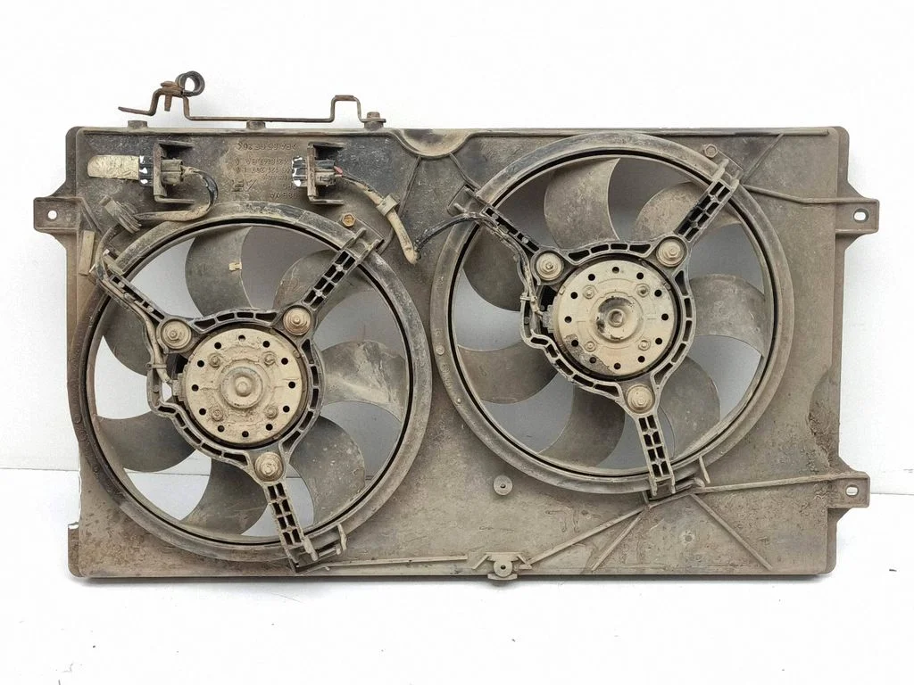 Elektriskais radiatora ventilators 7M0121207L