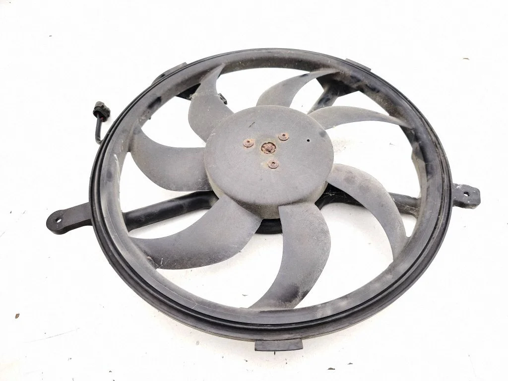 Elektriskais radiatora ventilators 0130303019