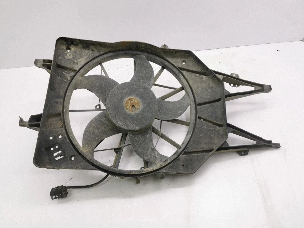 Elektriskais radiatora ventilators 98AB8C607