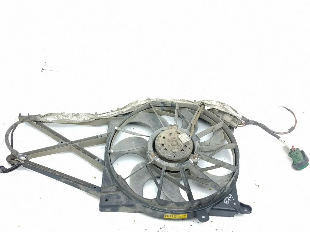 Electric radiator cooling fan 13128688