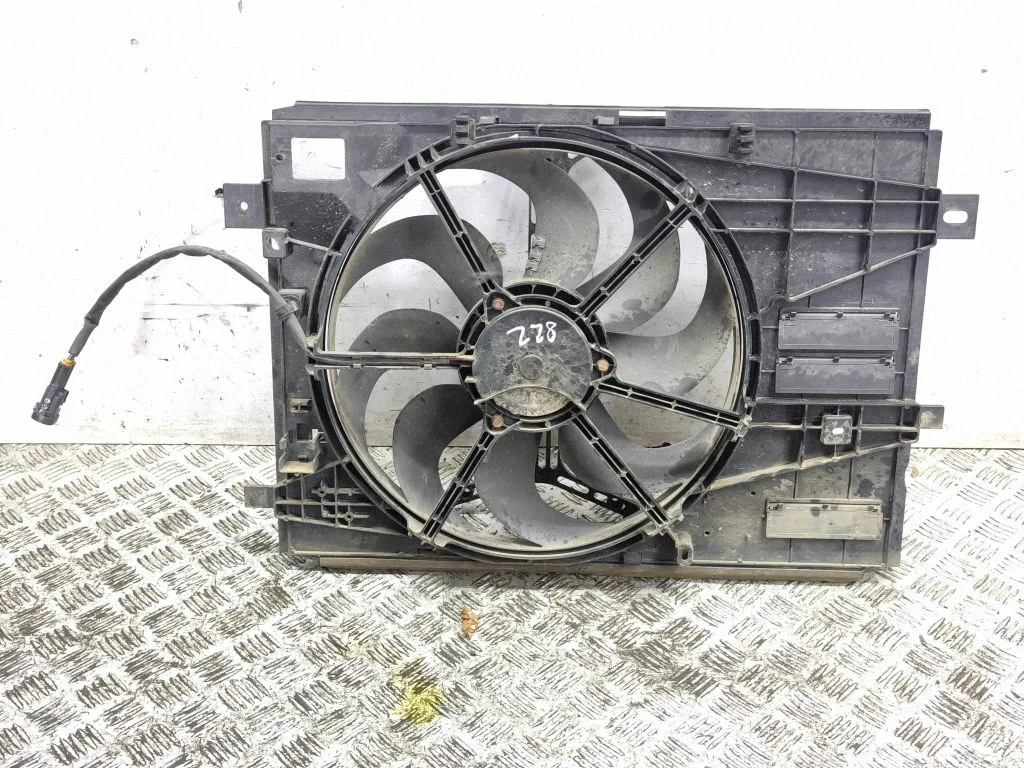 Electric radiator cooling fan 9806313580