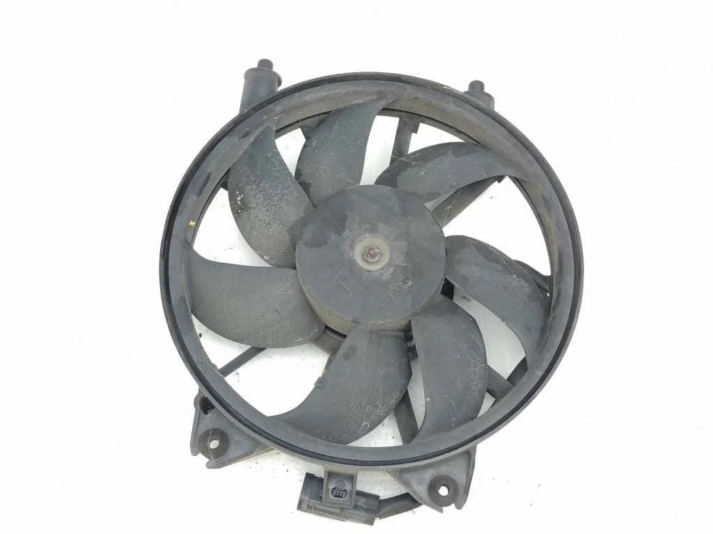 Electric radiator cooling fan