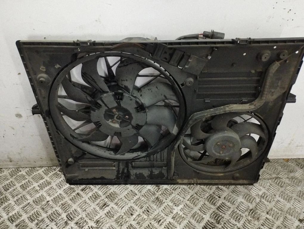 Elektriline radiaatori jahutusventilaator 7L0121203G