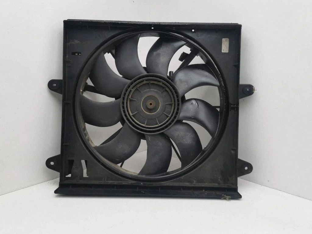 Elektriskais radiatora ventilators 24042096