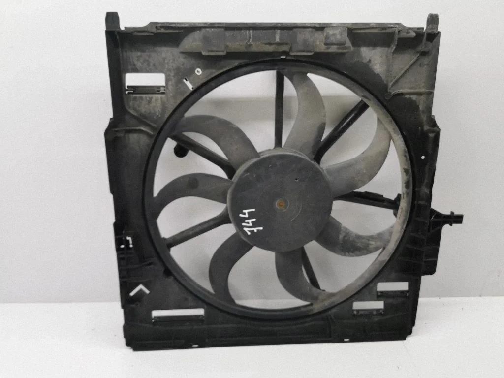 Electric radiator cooling fan 7594608
