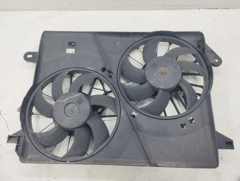 Elektriskais radiatora ventilators 1115102