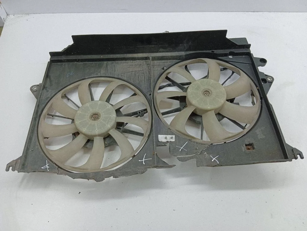 Electric radiator cooling fan