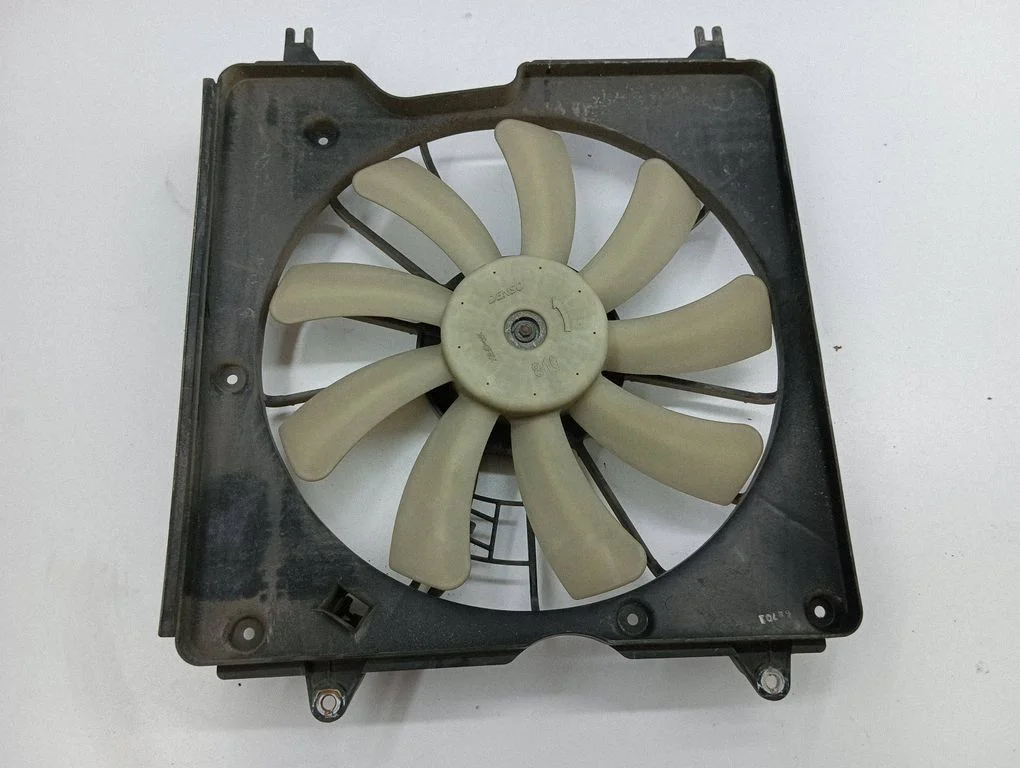 Electric radiator cooling fan – left