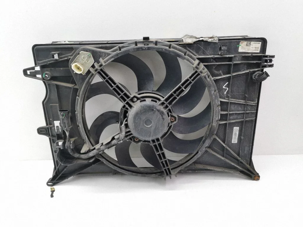 Electric radiator cooling fan 52009102