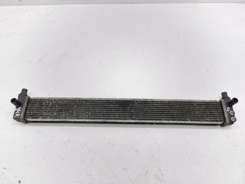 Transmission/gearbox oil cooler